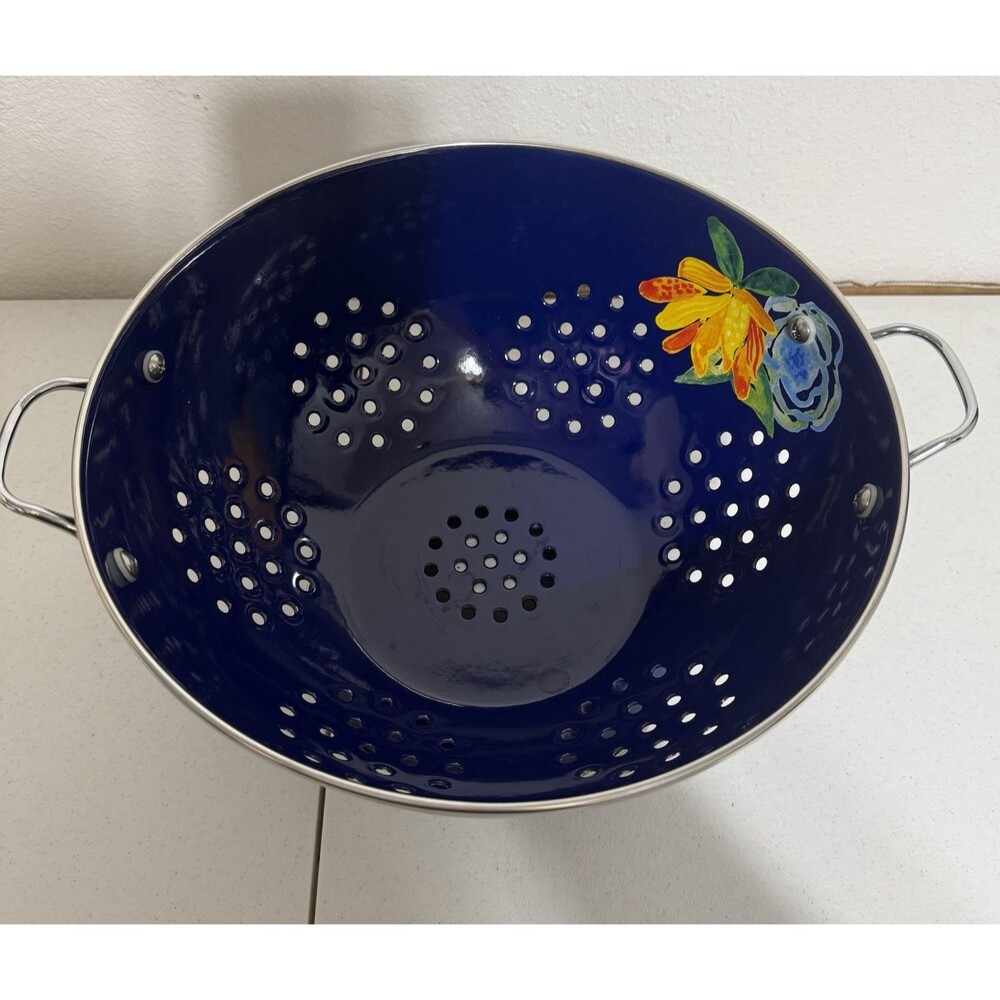 The Pioneer Woman Colander Classic Charm Strainer 5 Quart Blue Stainless Steel - Picture 5 of 10